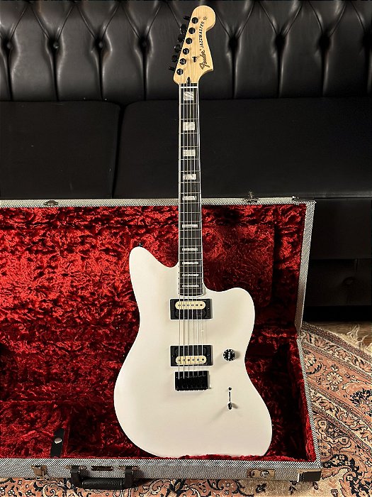 Guitarra Fender Jazzmaster Jim Root  Signature White V4 - OUTLET