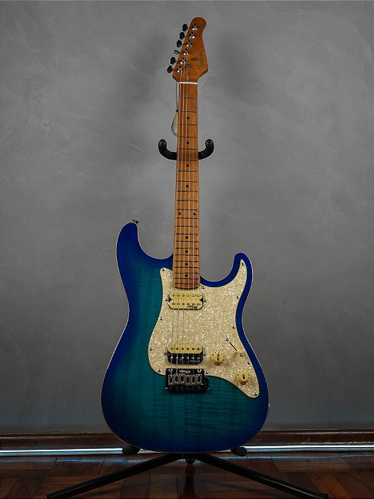 Guitarra Benson Hardy Modern M BLB/WP Black Light Blue