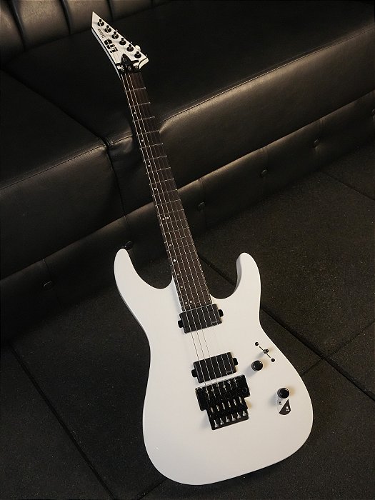 Guitarra Esp Ltd M-1000 - Snow White
