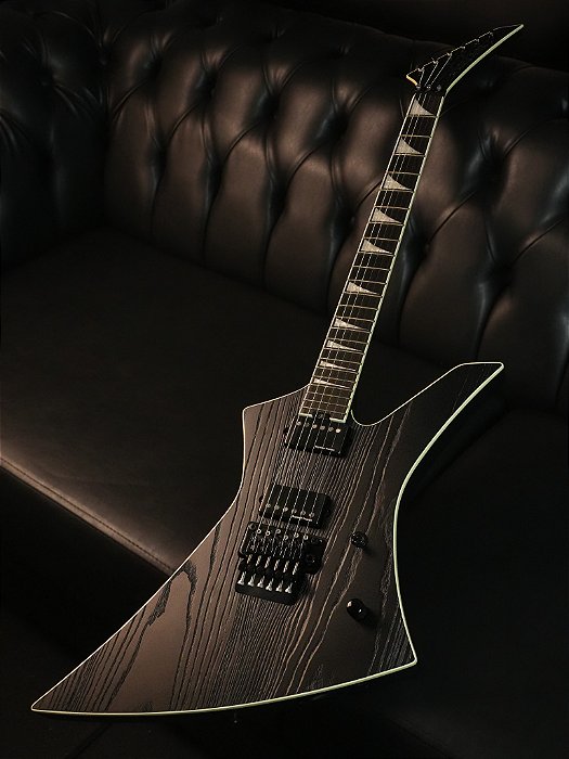 Guitarra Jackson Jeff Loomis Kelly Ash