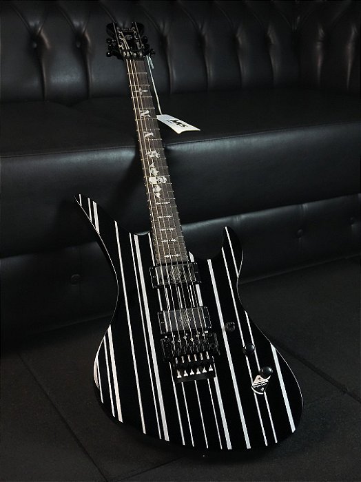 Guitarra Schecter Synyster Custom (Gbsps) 1740