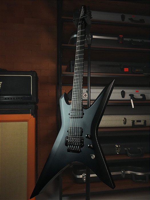 Guitarra Ibanez XPTB620 (Usada) Captadores Bare Knuckle AfterMath