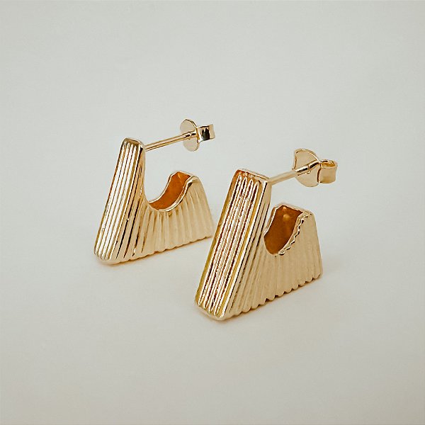 Brinco Atena Banhado a Ouro 18k