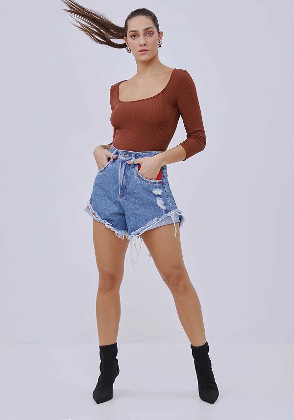 Short Jeans Relaxed Color Details