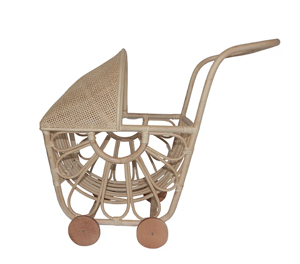 Carrinho de boneca bambu e rattan