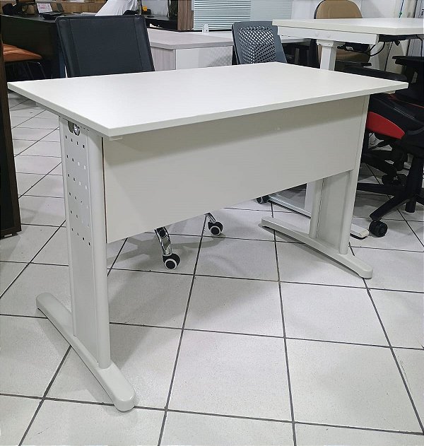 Mesa retangular Gold Fit R$ 429,90 Pronta Entrega Cor Argila