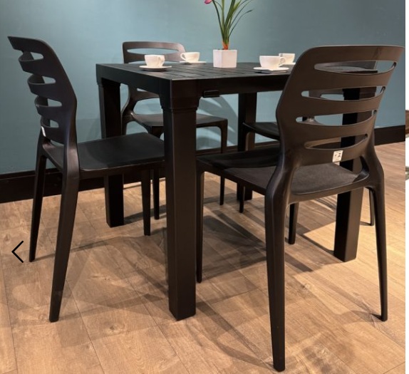 Conjunto refeitório Ville