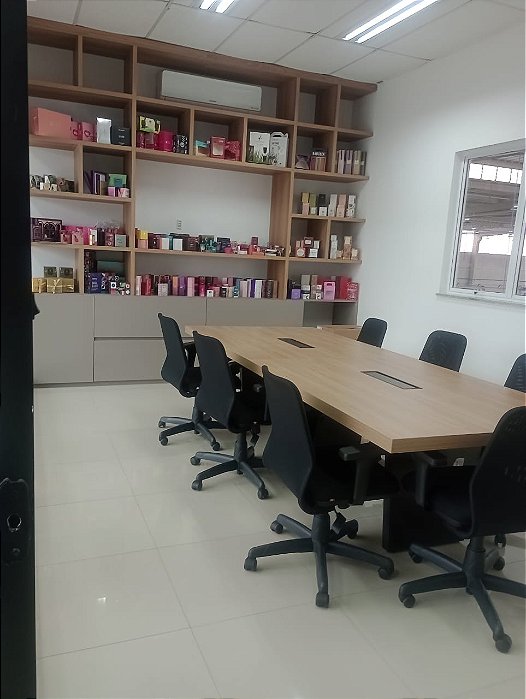 MESA DE REUNIÃO BOSS