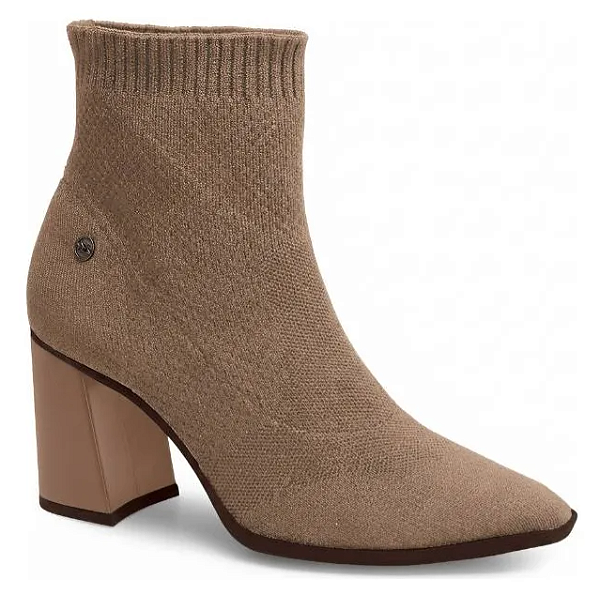 Bota Dakota de Cano Curto D2471