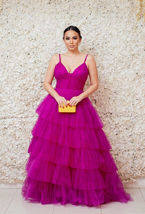 VESTIDO TULE FUCSIA ALÇA FINA BUSTO DRAPEADO E SAIA EM CAMADAS
