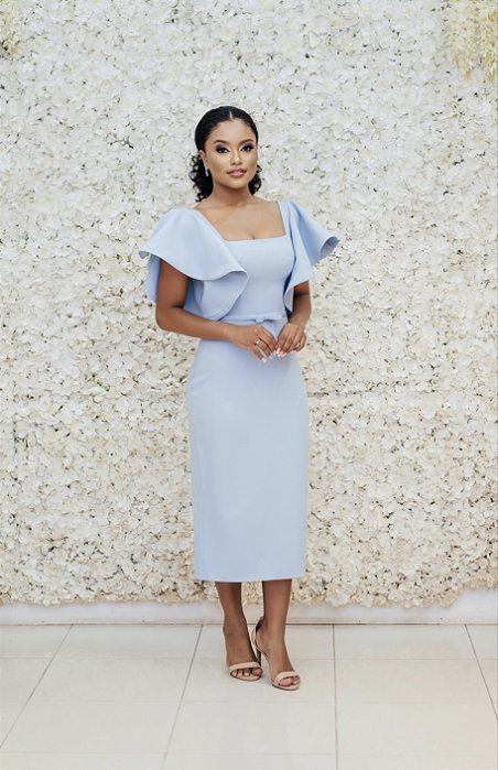 VESTIDO MIDI AZUL MANGA BABADO COM CINTO CHANEL