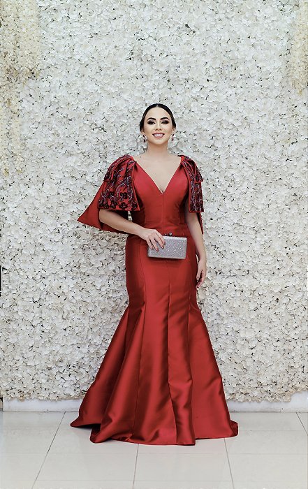 VESTIDO M RODARTE MARSALA ZIBELINE SEREIA COM DETALHE DE LAÇO BORDADO NOS OMBROS