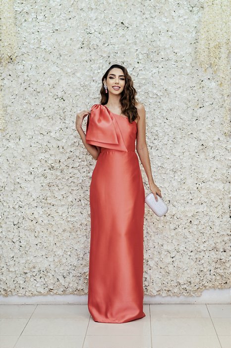 VESTIDO GOIABA/ CORAL DEBORA MANGABEIRA LAÇO OMBRO UNICO ZIBELINE