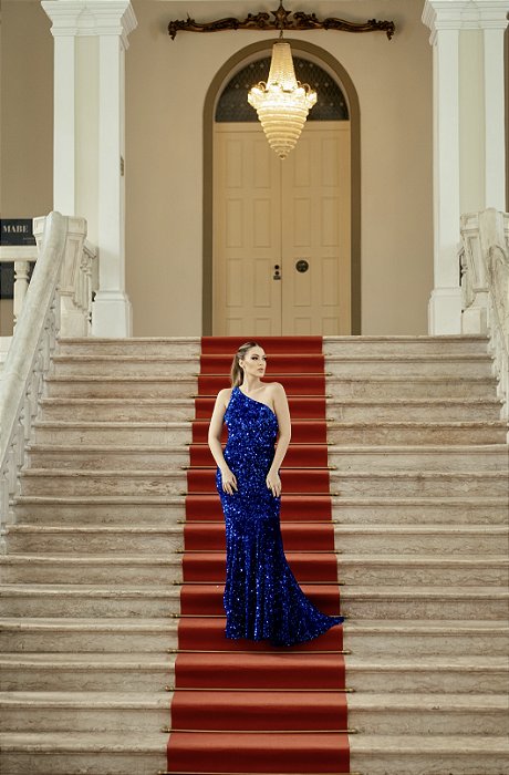 VESTIDO NY AZUL EM PAETÊ E VELUDO SEREIA OMBRO ÚNICO
