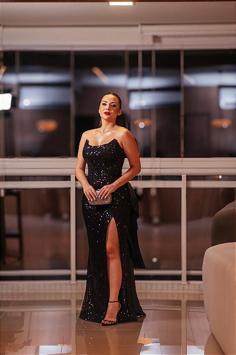 VESTIDO PRETO PAETÊ TOMARA QUE CAIA PONTEIRA SEREIA COM FENDA E LAÇO PRETO OU LAÇO BRANCO
