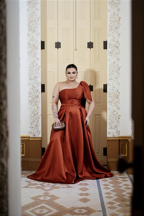 VESTIDO EM ZIBELINE OMBRO ÚNICO TERRACOTA COM LAÇO