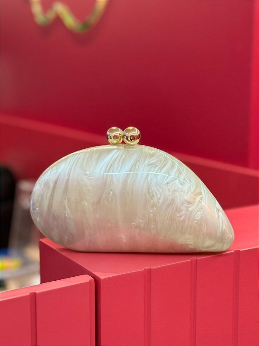 BOLSA MADREPEROLA BRANCA COM FECHAMENTO DOURADO ORGÂNICA