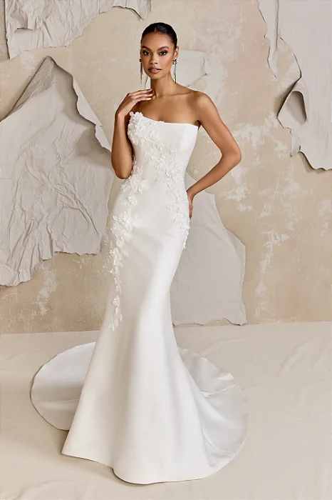 VESTIDO LACE APLICAÇÕES