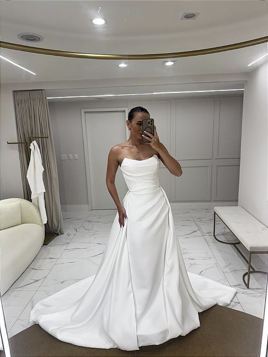 VESTIDO AYLA CREPE SOBRESSAIA