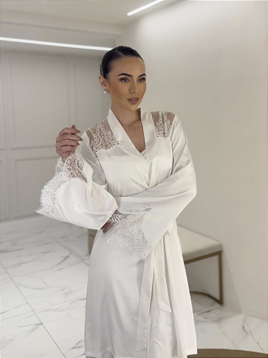 ROBE LA ROUGE COM RENDA FRANCESA