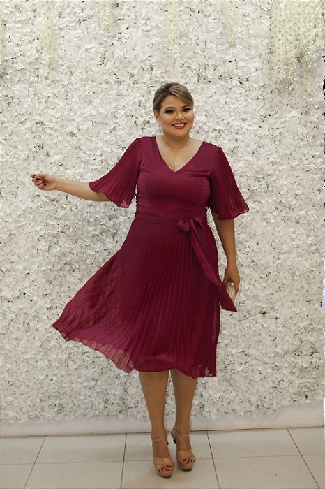 VESTIDO UVA FÚCSIA MIDI PLISSADO