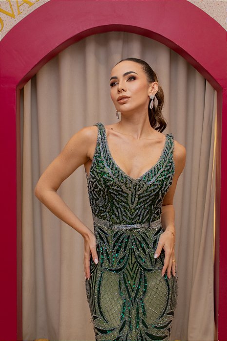 VESTIDO VERDE NY COM DECOTE EM V NAS COSTAS