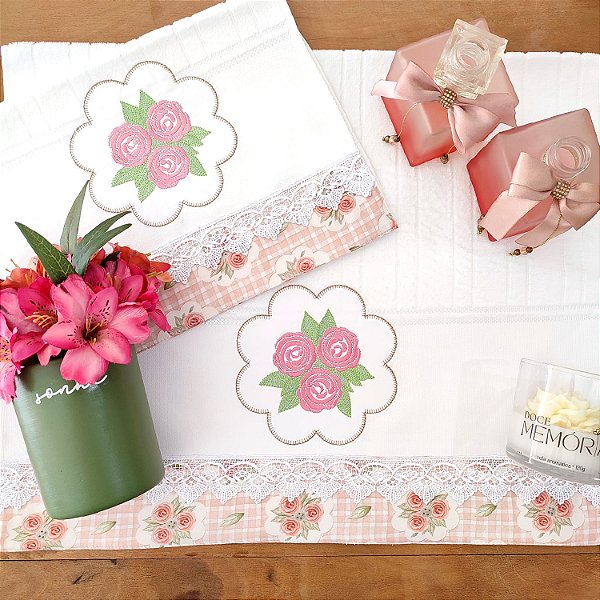 JOGO ROSTO E LAVABO BORDADO - ROSAS MEDALHÃO