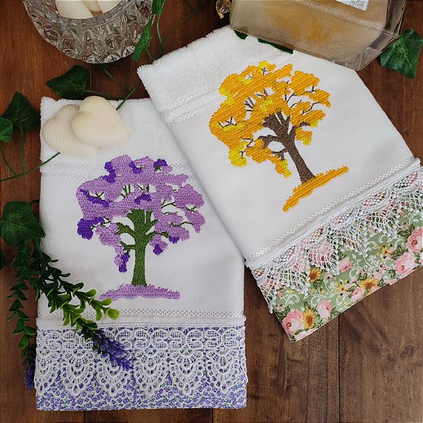 KIT 2 TOALHAS DE LAVABO BORDADAS - IPÊ AMARELO LILÁS