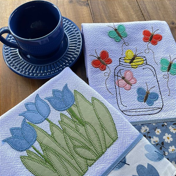 KIT 2 PANOS DE PRATO – UTENSÍLIOS VERMELHO, 65cm x 44cm.