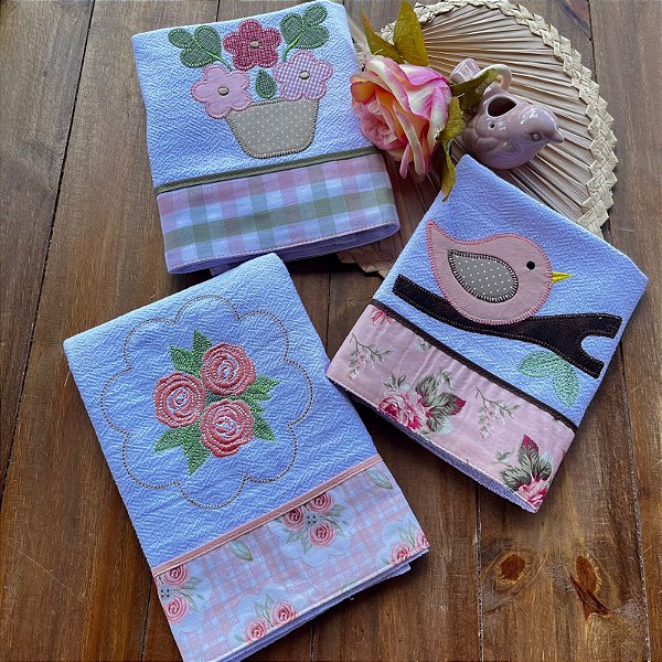 KIT 3 PANO DE PRATO – ROSAS, 65cm x 44cm