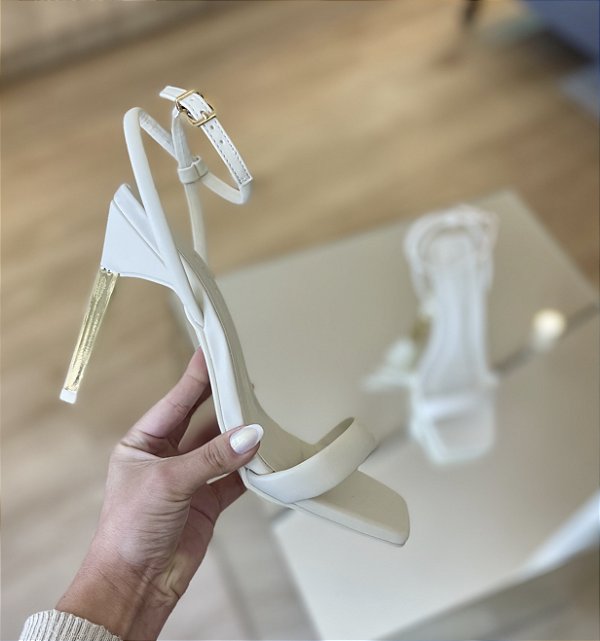 Sandália Salto Cromado Off white  Sophia