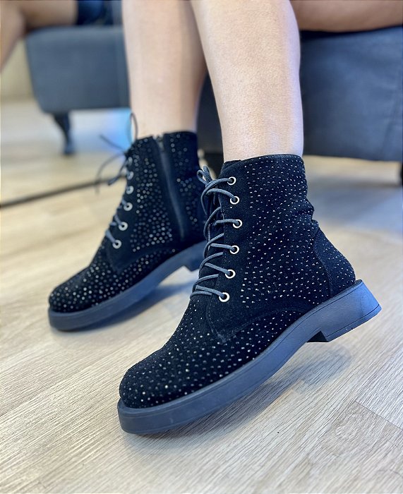 Bota Coturno Com Strass Preta Tauana