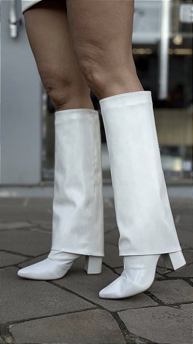 Bota Off White Longa Com Manta Evelin