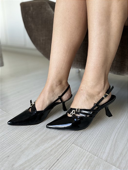 Scarpin Três Tiras Preto Verniz Salto Taça Donna