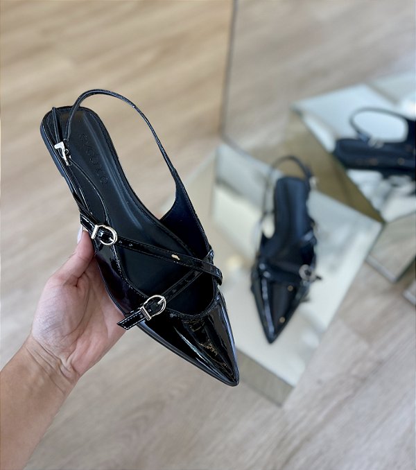 Sapatilha Slingback Preta Com Fivelas Stefani