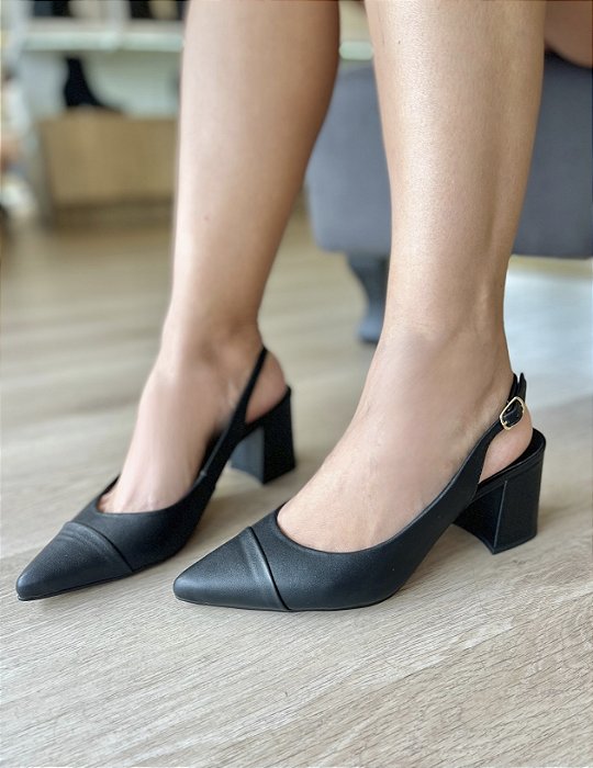 Scarpin Slingback Salto Bloco Preto Lena