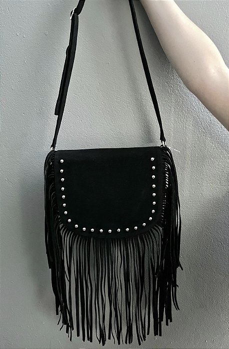 Bolsa Preta Camurça Com Aplicações Dourada E Franja Viena