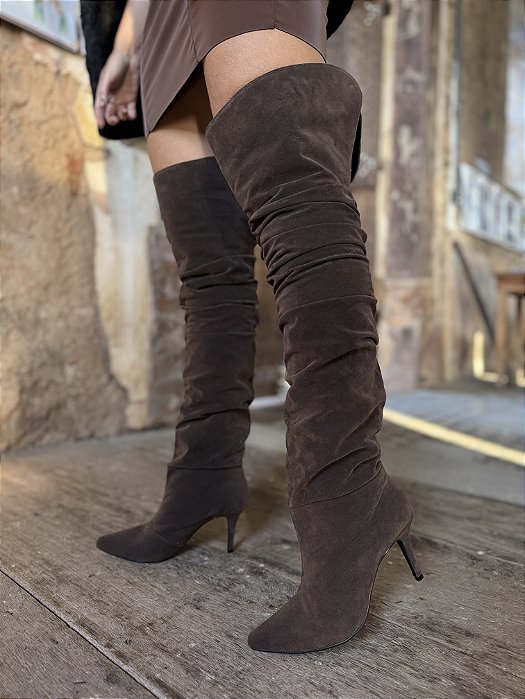 Bota Over Slouch Camurça Marrom Salto Fino Naiara