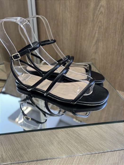 Rasteira Preto Minimalista Com Tiras Belle