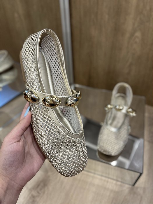 Sapatilha Dourada De Tela Com Aplicações Dourada Franci