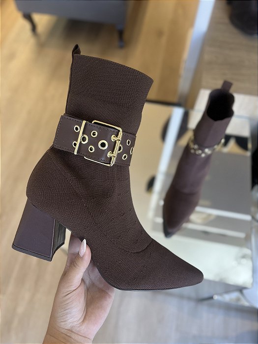 Bota De Malha Marrom 2 Em 1 Juliete