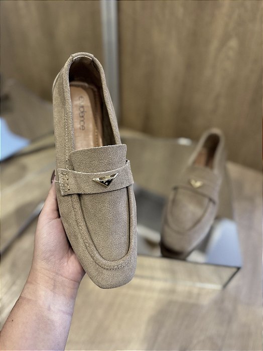 Mocassim em Couro Camurça Bege Bethy