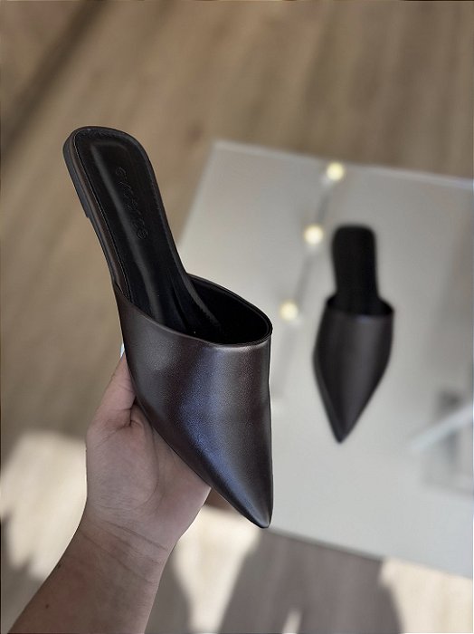 Mule Marrom Básica Giovana