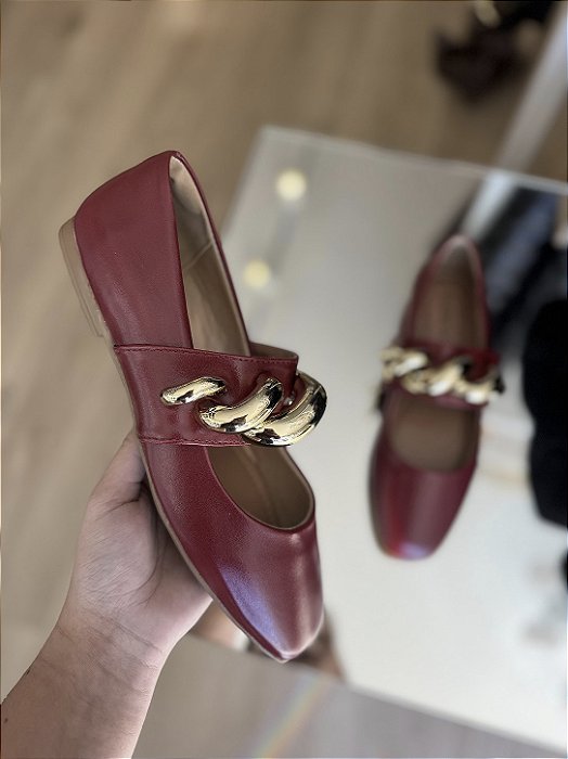 Sapatilha Cherry Com Corrente Dourada Mindy