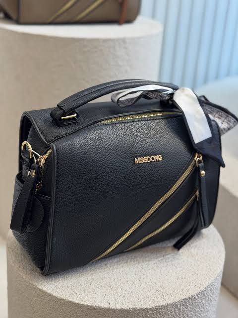 Bolsa Pequena Sofisticada MISS DONG DF128