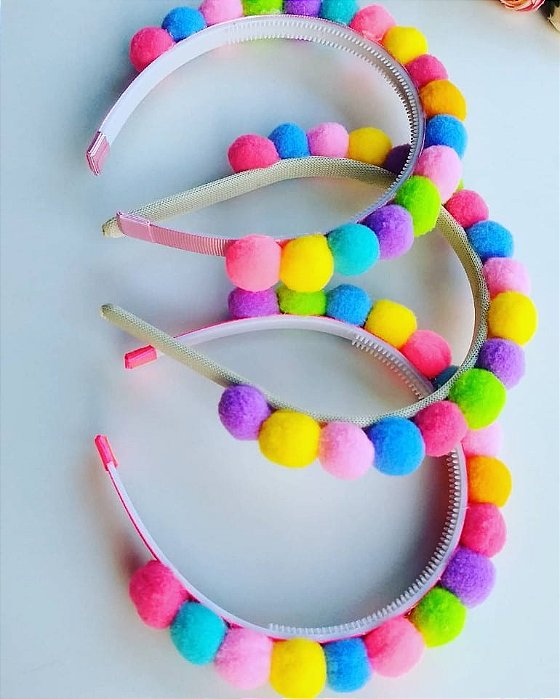 Tiara / Arco Infantil Colorida Com Pompom 2428