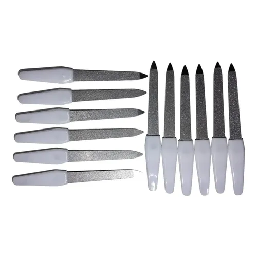 Lixa De Unha Metálica Lavável Branco Lisa 11cm RB 293