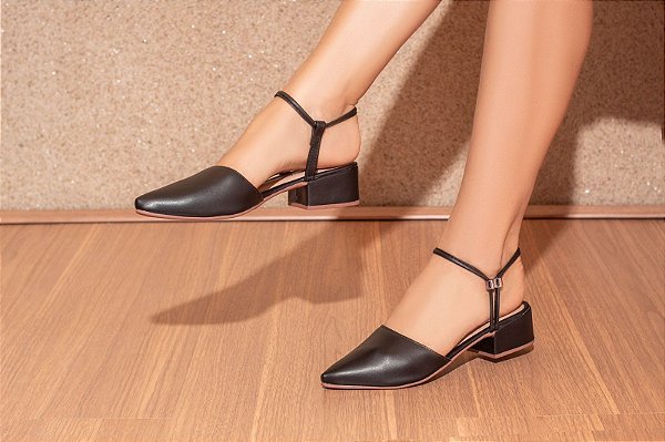 Scarpin Saltinho Bico Folha Calce Fácil Preto