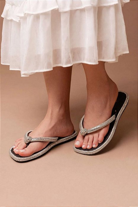 Chinelo Alto STE239 Salete Preto com Strass Chaton Sola e Cabedal