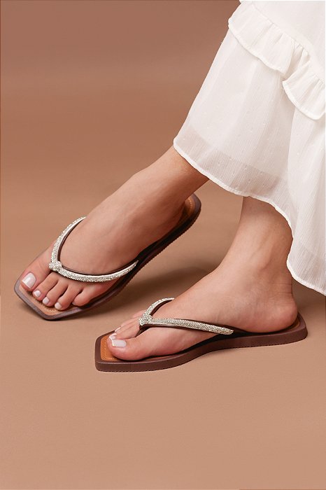 Chinelo STE64 Marrom com Strass Cristal